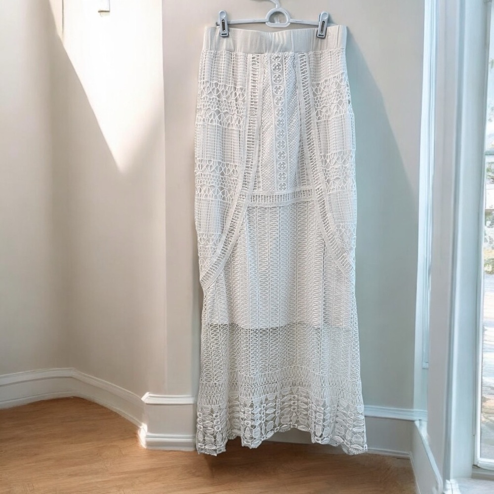 NEW-XCVI Bohemian Semi-Sheer White Open Crochet Maxi Skirt with Partial Liner-M - Picture 2 of 12